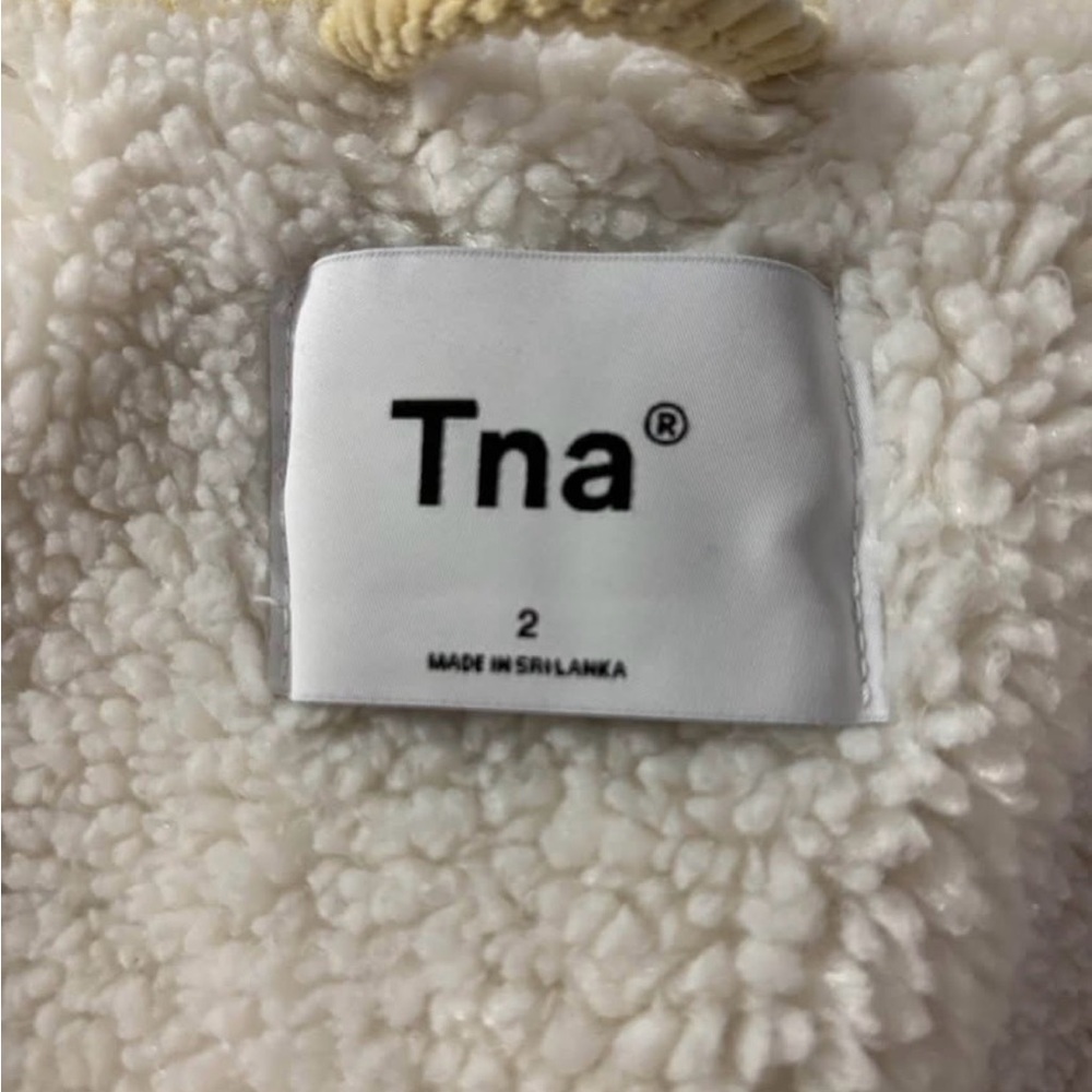 Aritzia TNA Yellow Corduroy Jacket - Size 2 - Picture 2 of 3